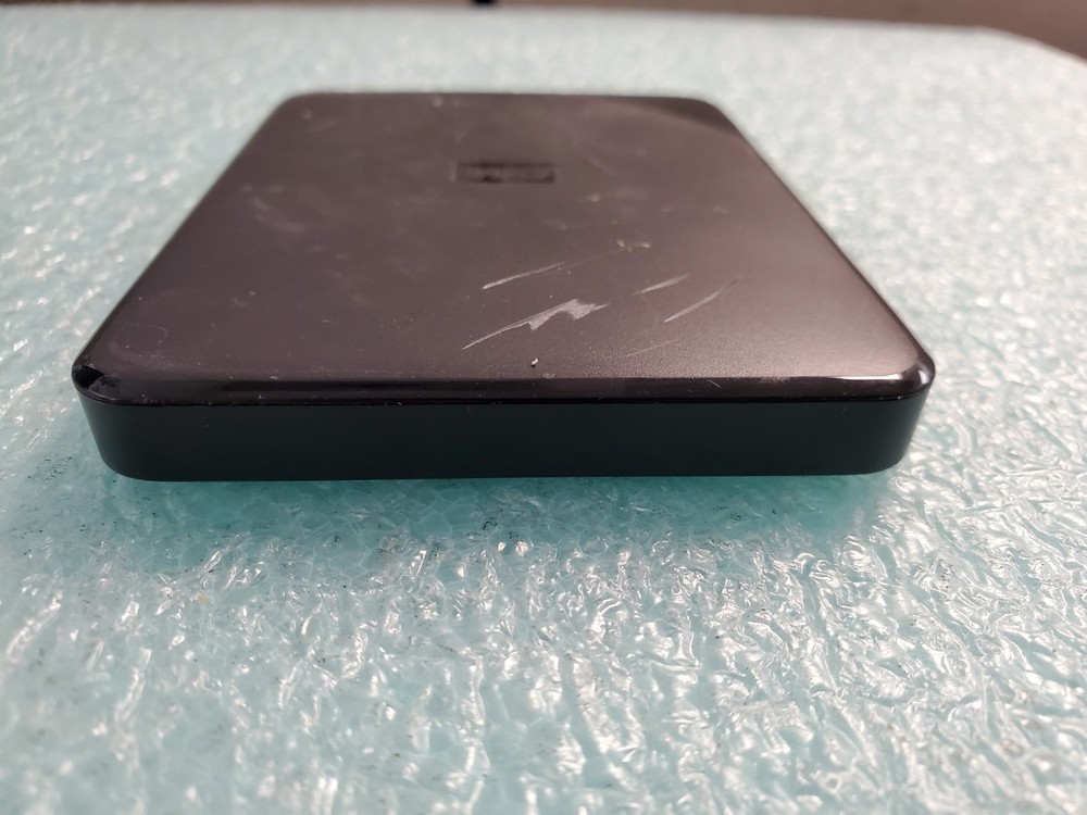WD Elements SE 2TB External Hard Disk Drive WDBEPK0020BBK-0B w/Cable | C662