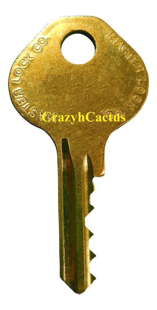 Master Lock Combination Black Padlock 1525 Lock OEM Original Master Control Key