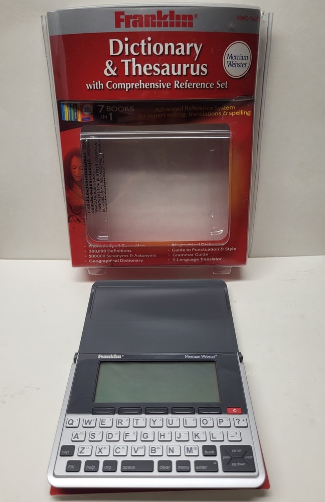 Franklin Dictionary & Thesaurus with Comprehensive Reference Set MWD-1490