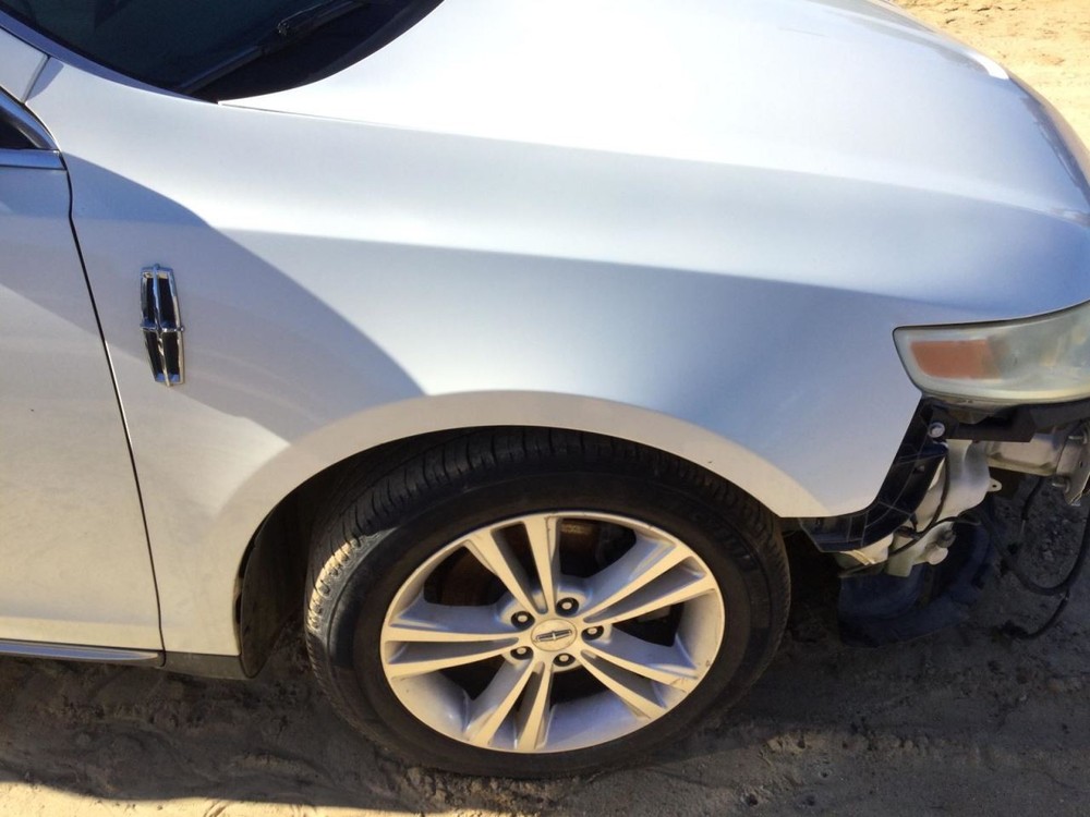 Console Front Floor With Automatic Park Push Button Start Fits 10-12 MKS 4913899