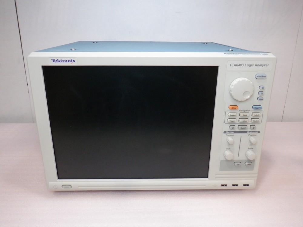 TEKTRONIX TLA6403 102 CHANNEL LOGIC ANALYZER