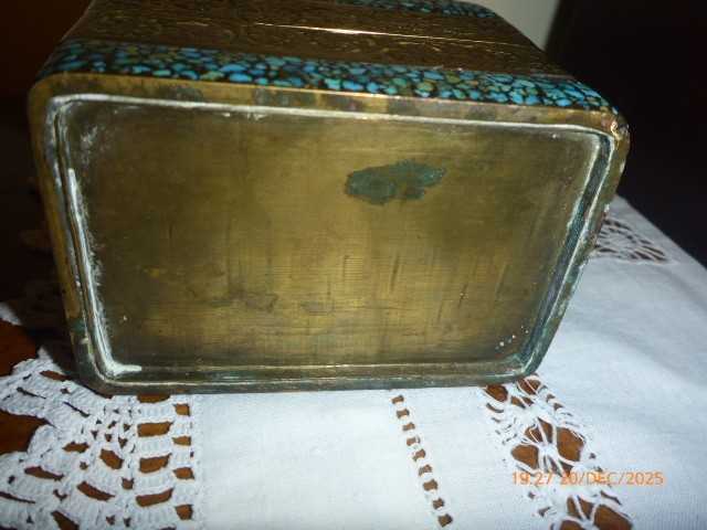 Antique Turquoise Chip Mosaic On Brass Rectangular Hinged Double Box Tea/Snuff