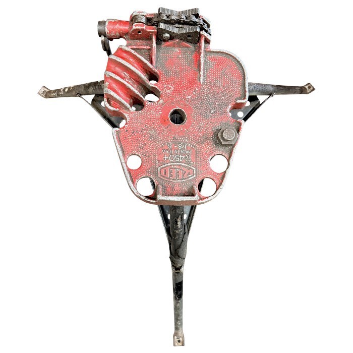 REED R450+ Tripod Pipe Vises