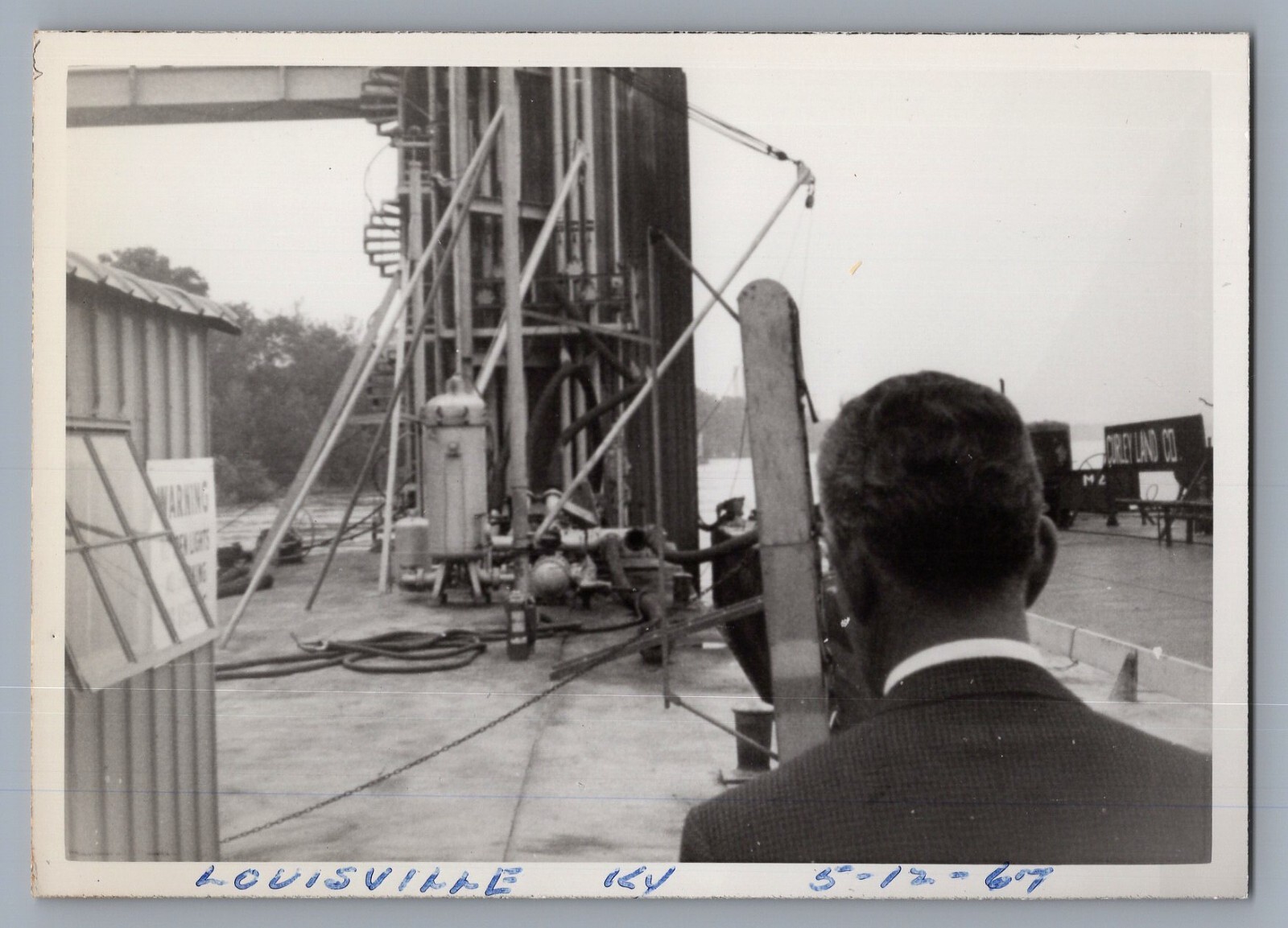 1967 Gulf Oil & Gas Vintage 4.25 x 3" Photo Pipeline Louisville, Kentucky  9462