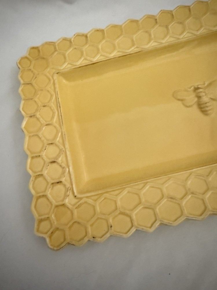 Boston International Rectangular Ceramic Serving Platter 13x7.5 Honeycomb