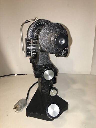 Bausch & Lomb Keratometer