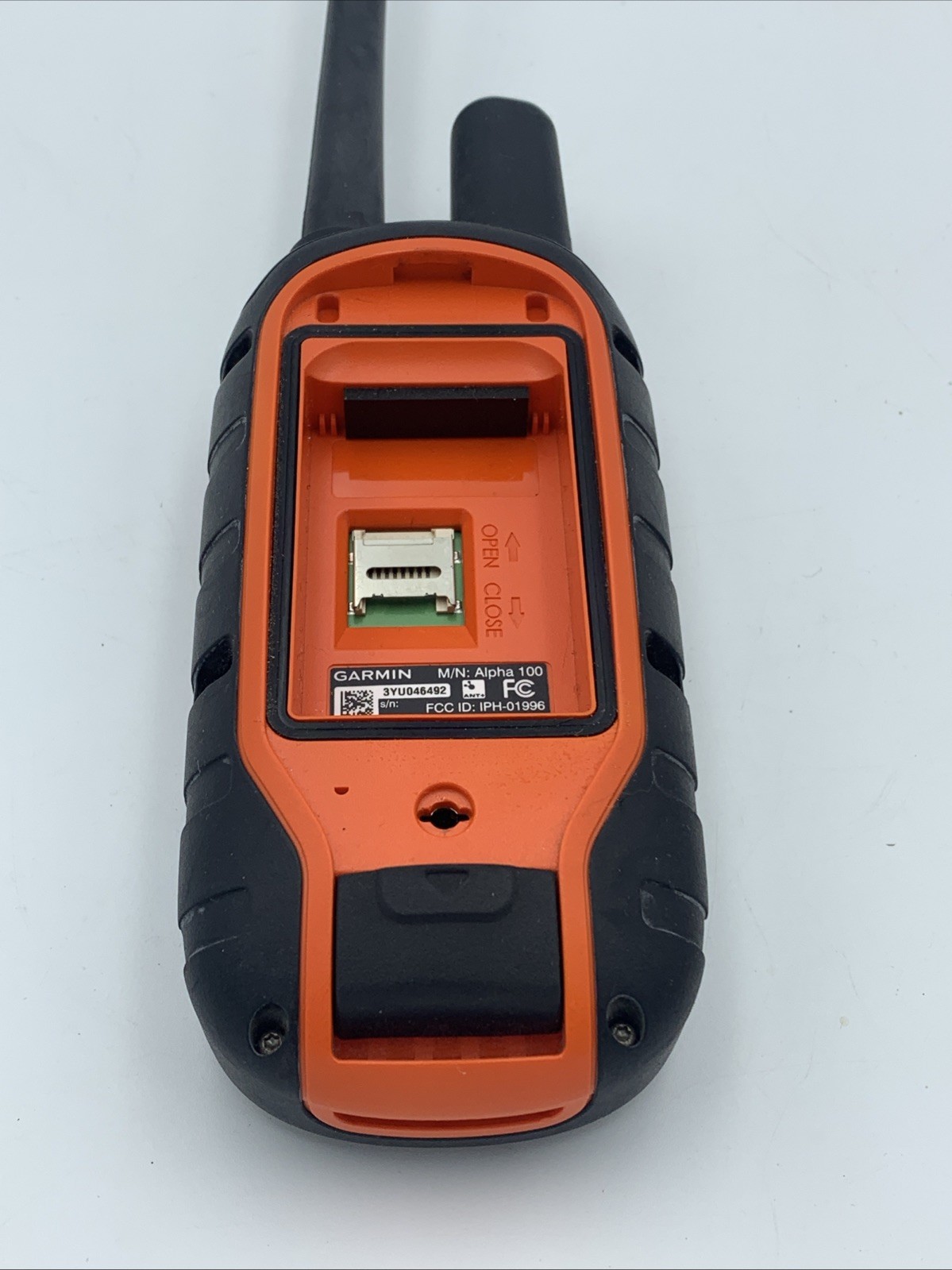 Garmin Alpha 100 Handheld - No Battery No Cord “Untested*