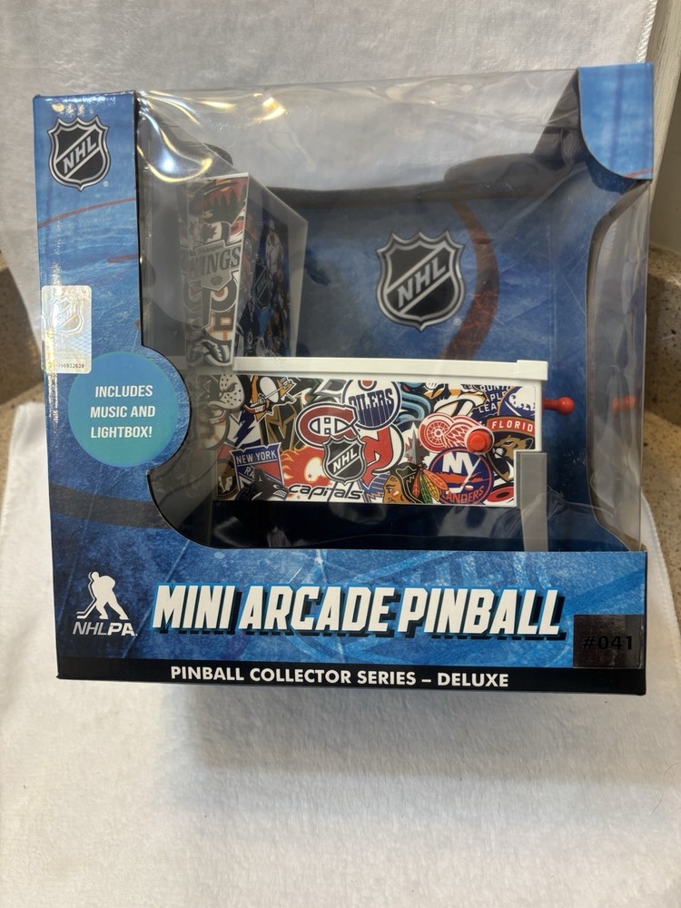Awesome NHL Mini Arcade Pinball machine.