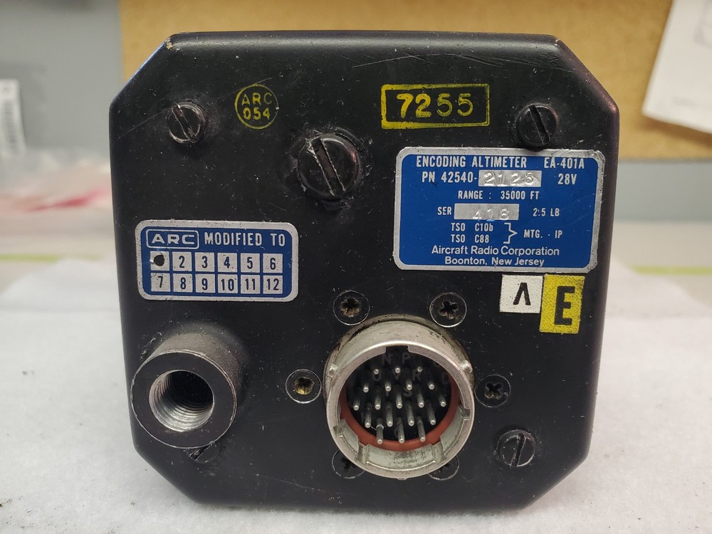 Arc EA-401A Encoding Altimeter