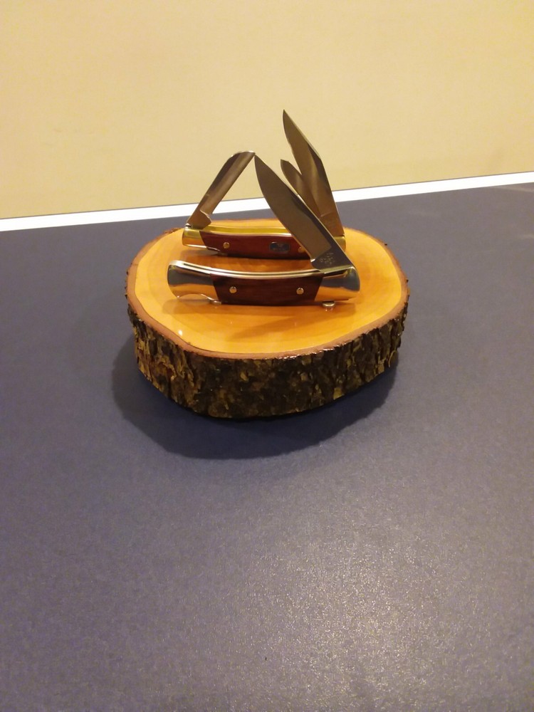 FOLDING KNIFE DISPLAY STAND, SOLID PEAR WOOD