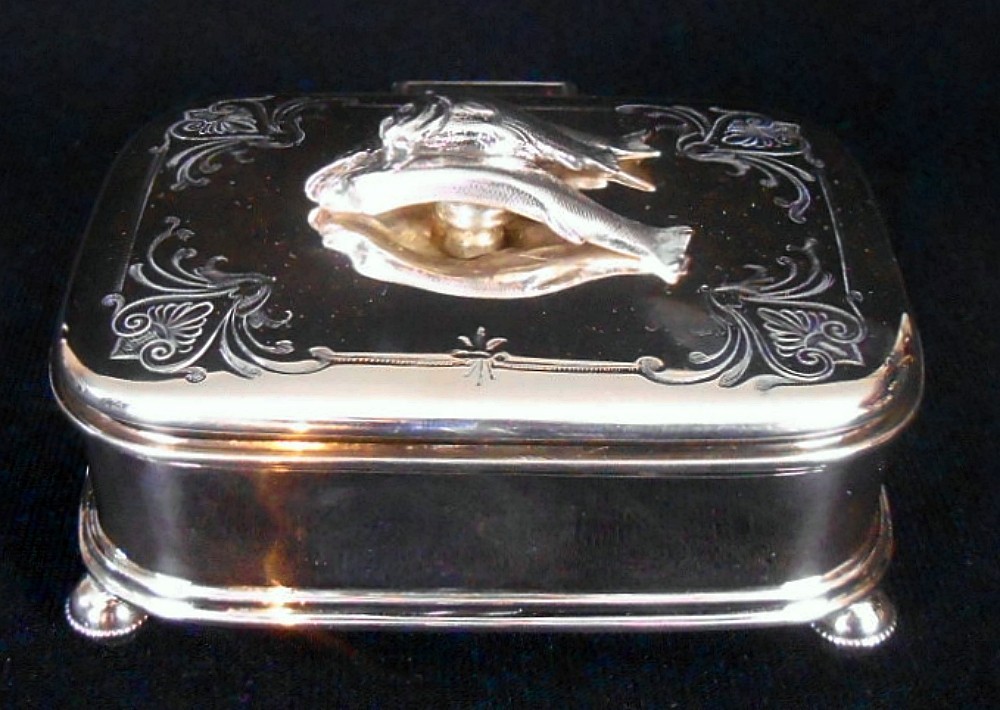 A solid silver sardine serving receptacle, with cast silver fish, Boston, Mass c