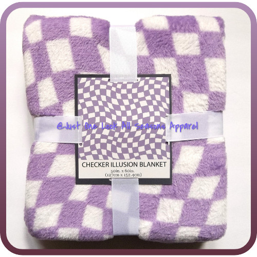 CHECKER ILLUSION THROW BLANKET 50x60"