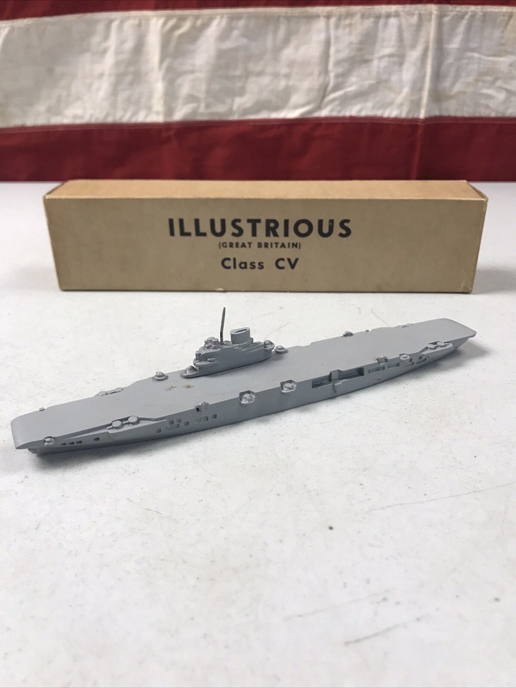 WWII ID Recognition Model GB ILLUSTRIOUS CV  South Salem Studios 1943 with Box