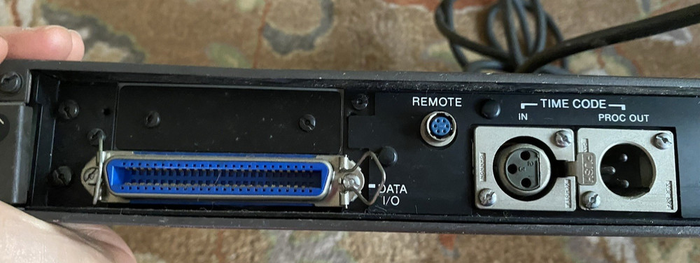 Sony BVG-1500 Rack Mounted Time Code Generator PAL Video Format Very Good