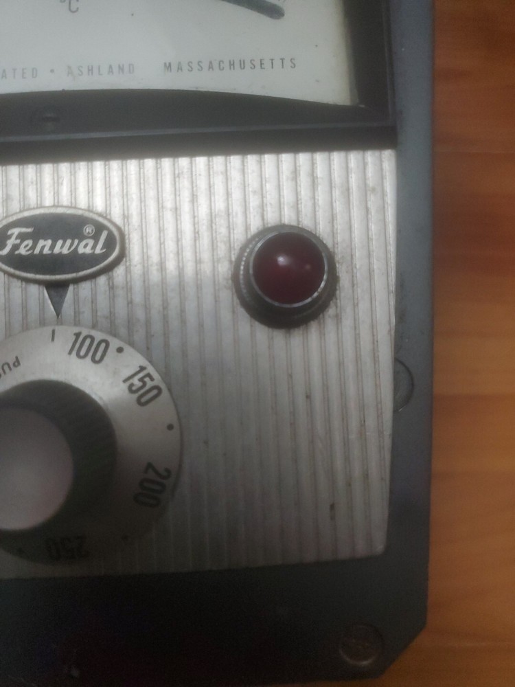 Fenwal 56104-14 Temperature Controller Read Description Free Shipping