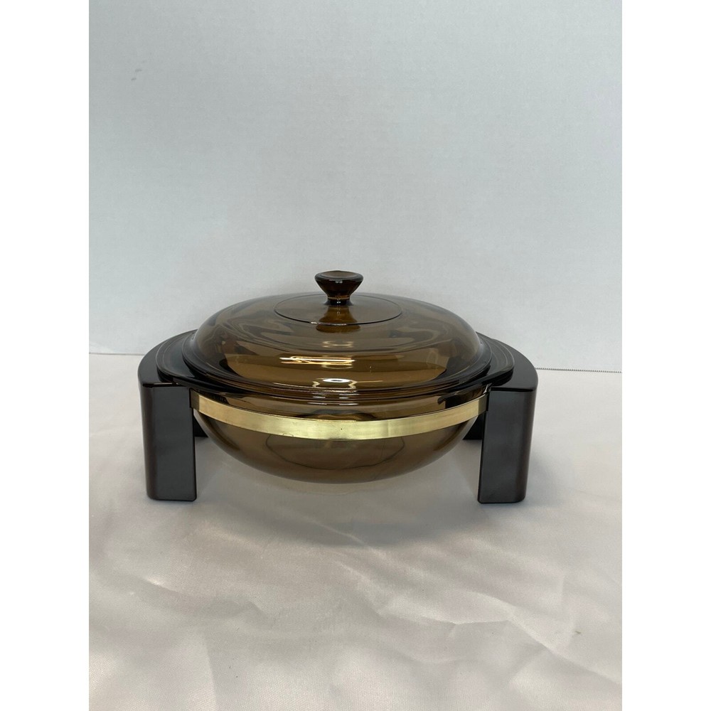 VINTAGE PYREX amber covered dish on stand