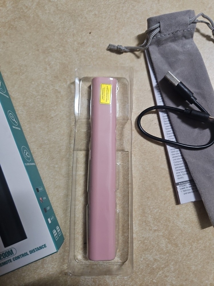 Wireless Presenter Remote, Presentation Clicker with Hyperlink & Volume...