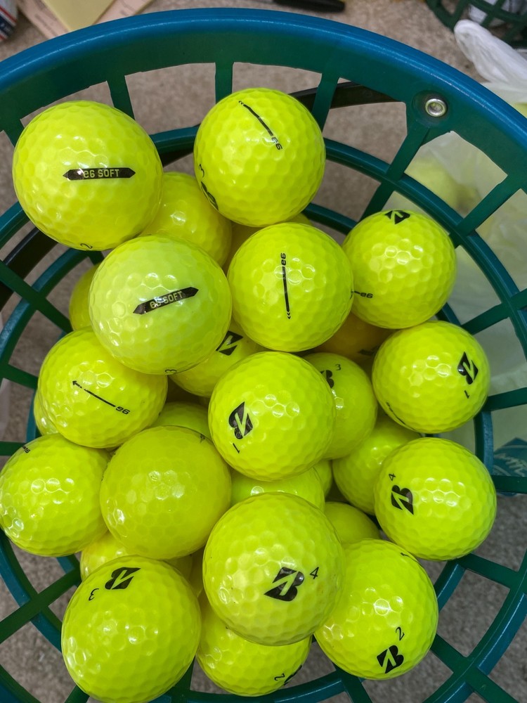 50    BRIDGSTONE E6  YELLOW  GOLF BALLS   =MINT=