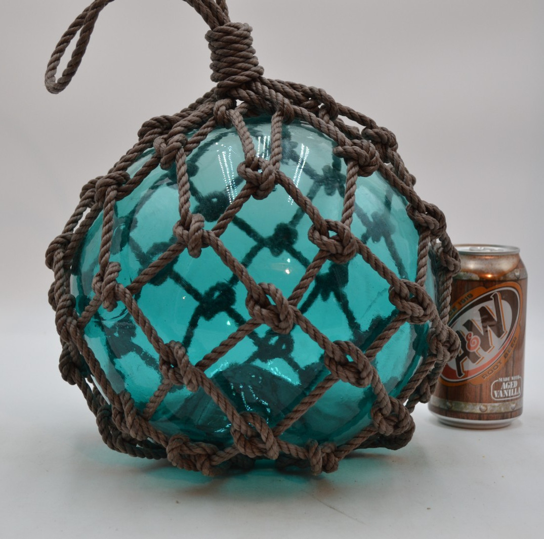 VINTAGE GLASS FISHING FLOAT IN TURQUOISE