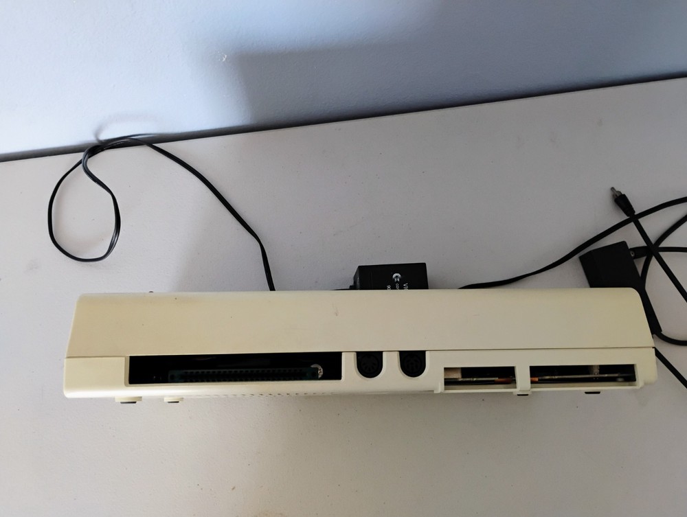 Commodore Vic 20 Vintage Computer - Tested