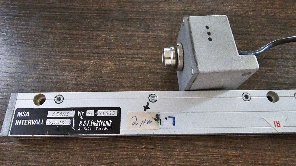RSF Elektronik A-5121 Tarsdorf Austria. Linear Scale/Linear Encoder. MSA 554 RI.