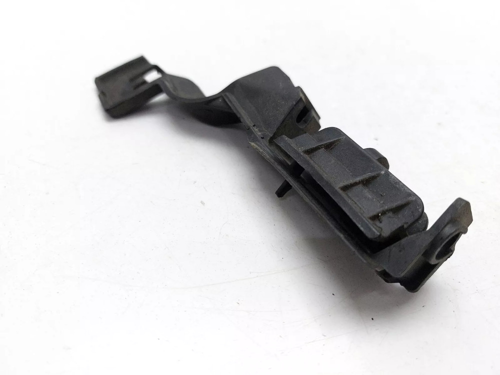 AUDI A4 B8.5 2014 REAR BUMPER MOUNT BRACKET SUPPORT RIGHT DRIVER SIDE OFFSIDE