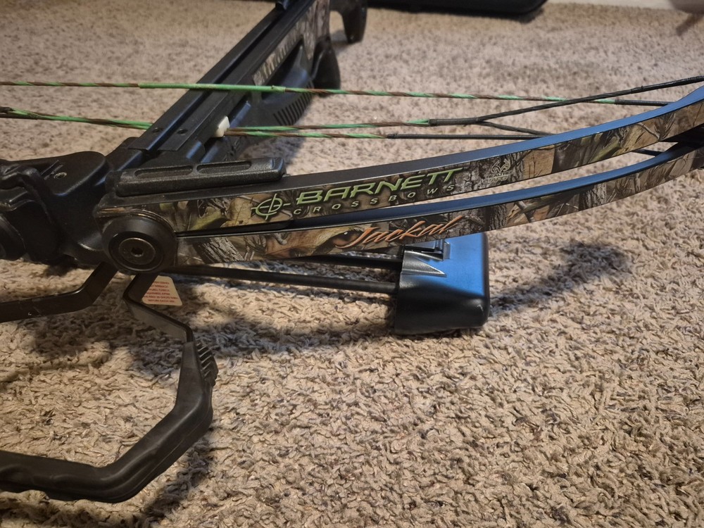 Barnett Jackal Crossbow