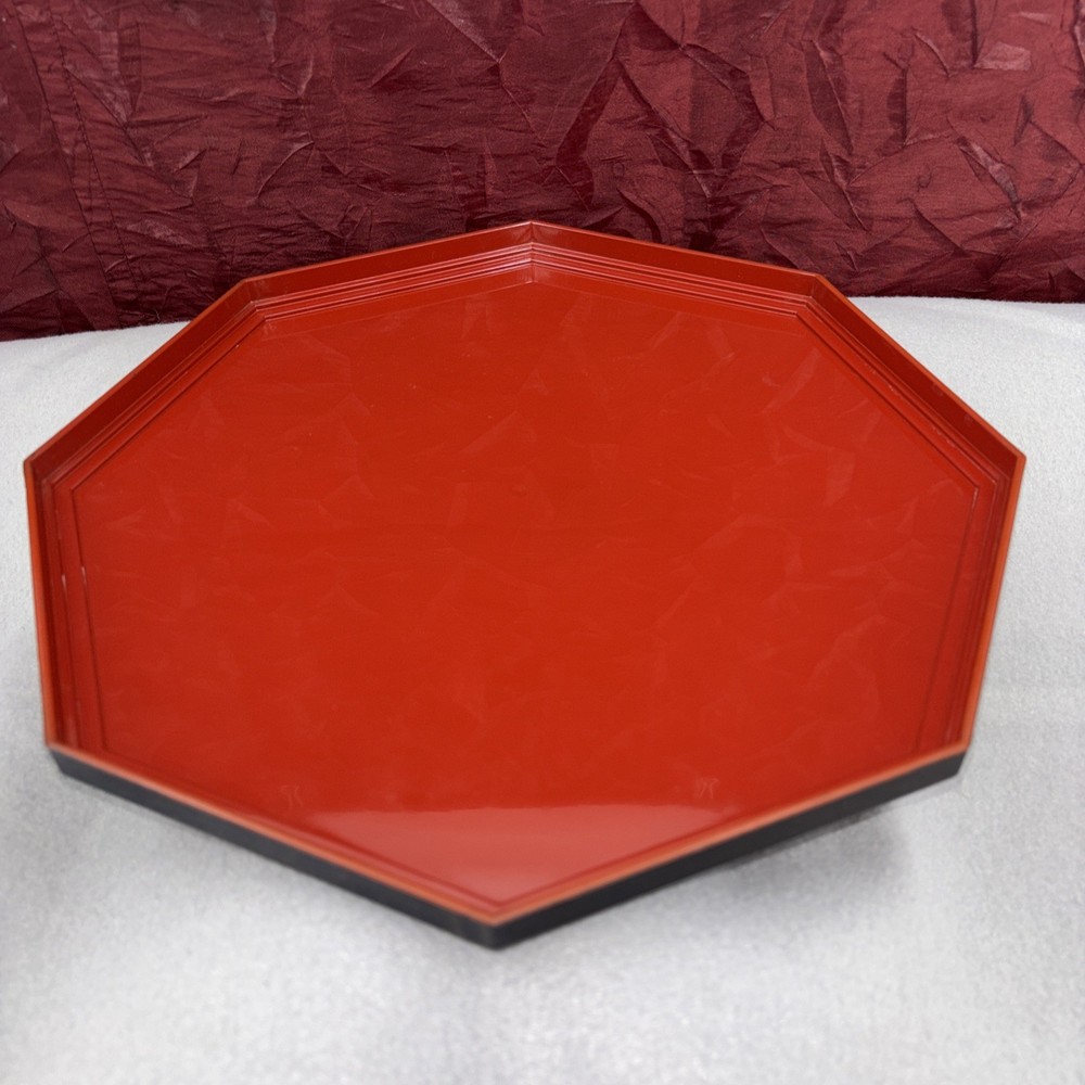 Vintage Octagon Plastic Snack And Nut Container With Divided Insert Black & Red