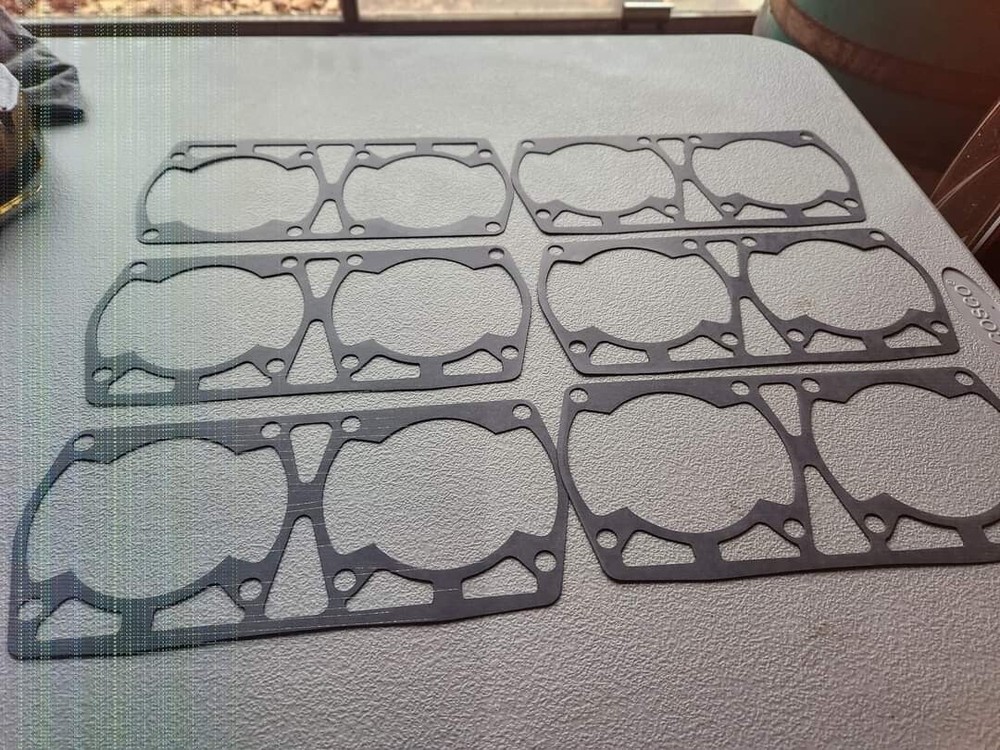 Kawasaki Interceptor base gasket &,LTD