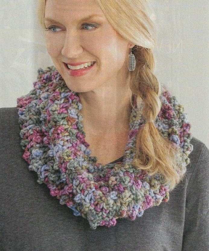 ALL ABOUT TEXTURE COWL SCARF WOMEN'S CROCHET PATTERN INSTRUCTIONS