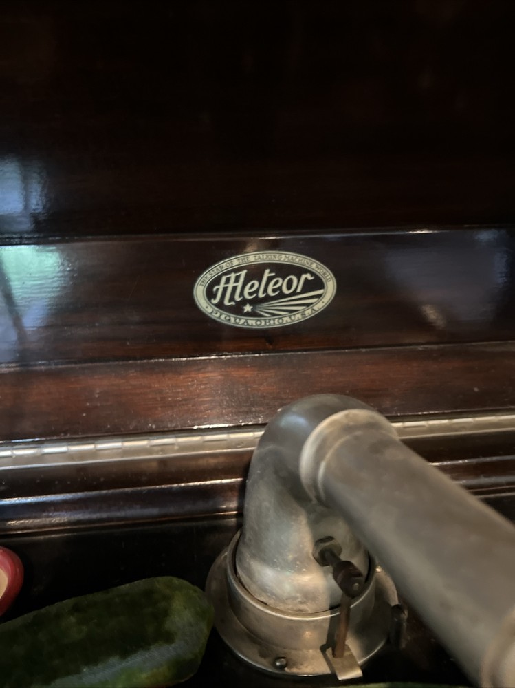 Meteor Record Player Cabinet