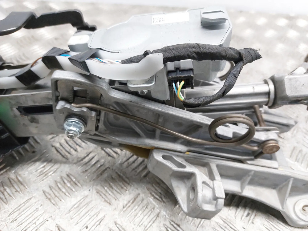 VOLVO V40 ADJUSTABLE STEERING COLUMN 2016 31429461