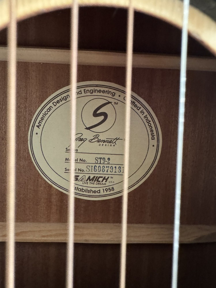 Samick Greg Bennett model st9-2 Acoustic Guitar