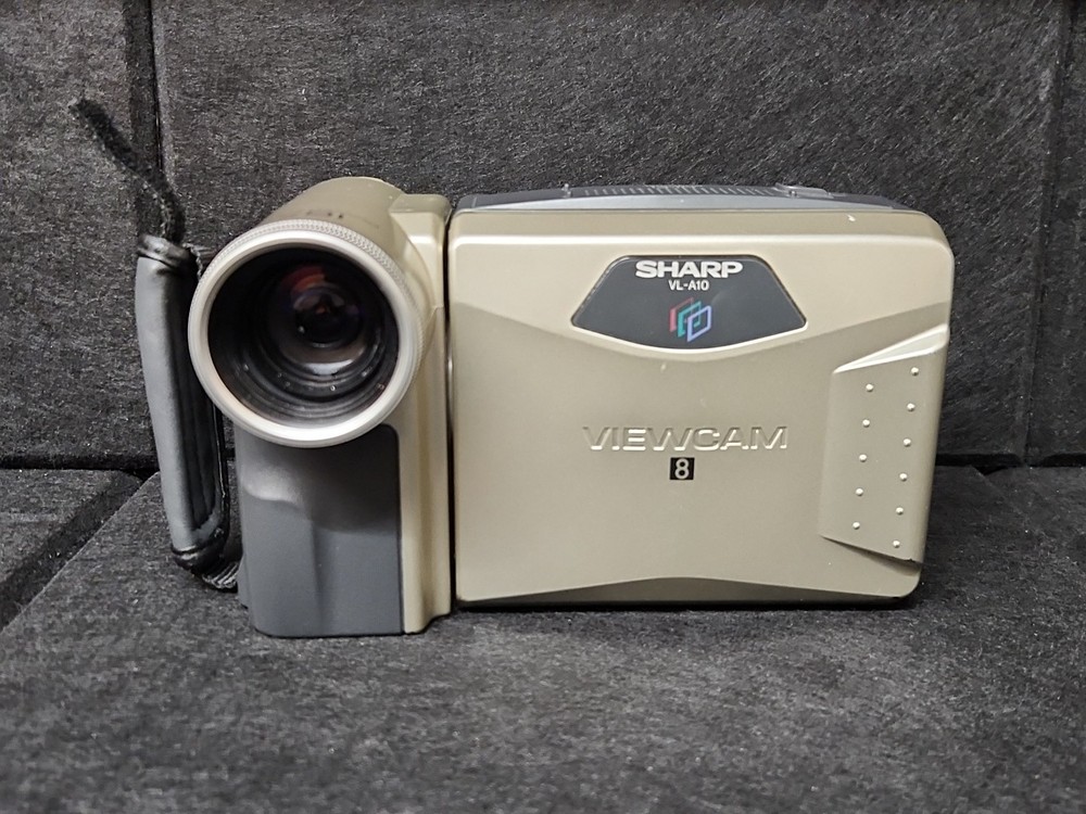 Sharp VL-A10 Viewcam 8 Camcorder With Extras TESTED