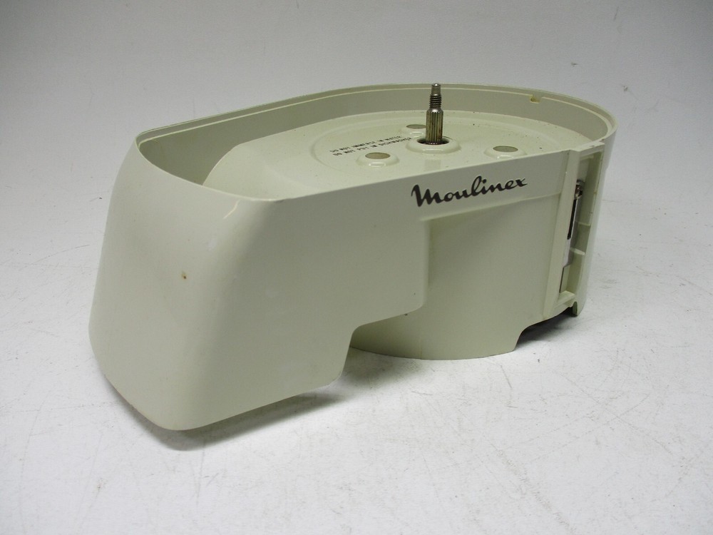 La Machine Food Processor by Moulinex Model 354 ~ Replacement Feeder Chute