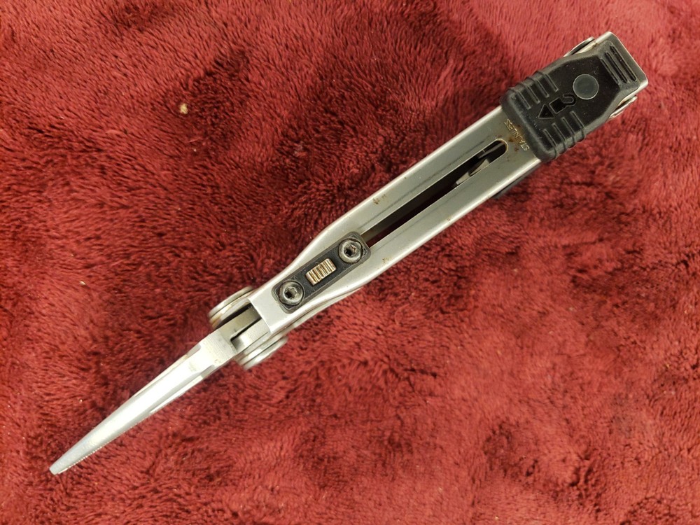 🔪🔪🔪 Gerber Diesel Multi-Tool knife pliers s