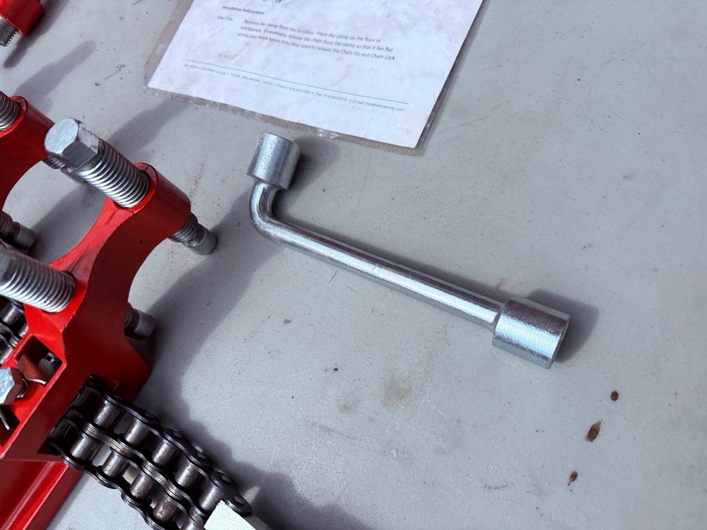 SAWYER 124H 10-36" DIAMETER PIPE CHAIN CLAMP WELDING FABRICATION ALIGNMENT TOOL