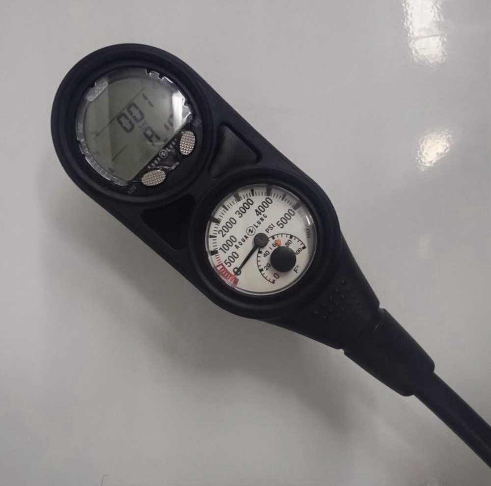 Aqualung i300C Computer Console Dive Computer PSI NEW