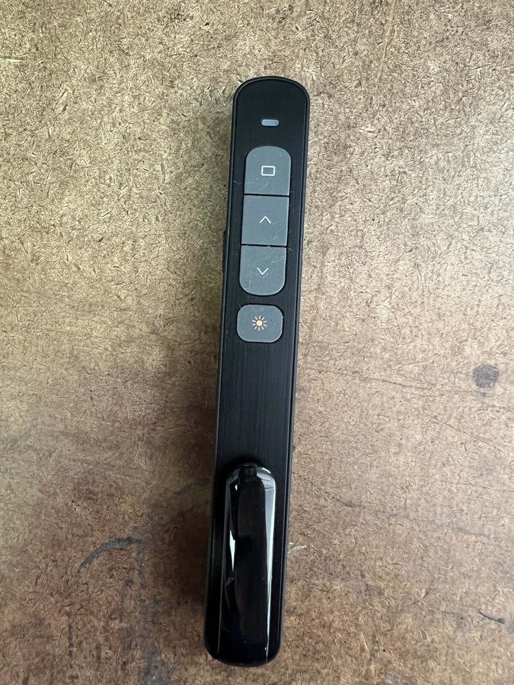 Wireless Presenter Pointer PowerPoint Clicker, RF 2.4GHz Mouse Volume