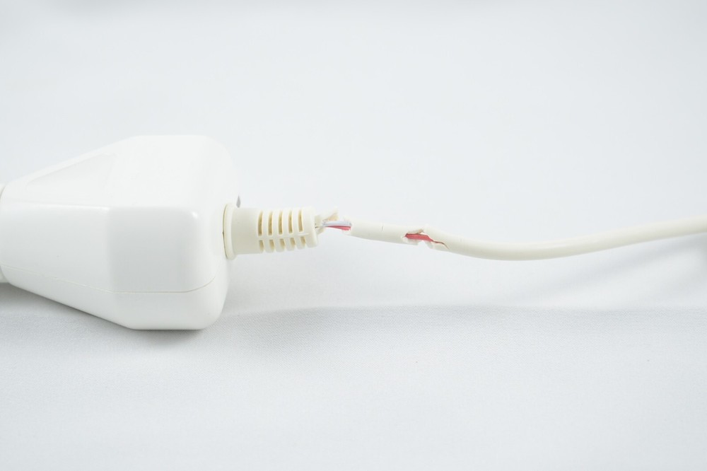 Digital Lifestyle Outfitters Trans Pod FM FM Transmitter for Apple iPod