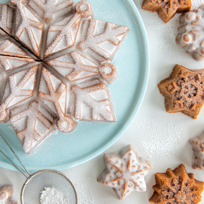 Nordic Ware Frozen Snowflake Cakelet Pan