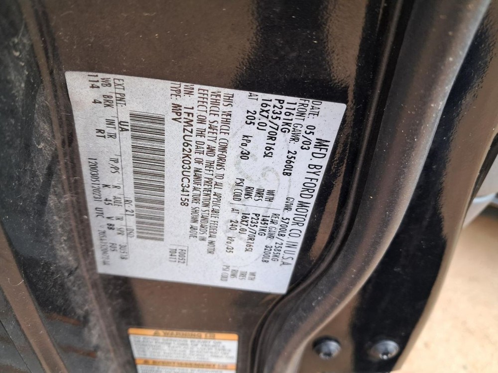 EXPLORER 2003 Glove Box 4838550