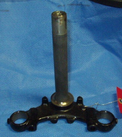 YAMAHA SR 185 EXCITER TRIPLE TREE STEERING STEM