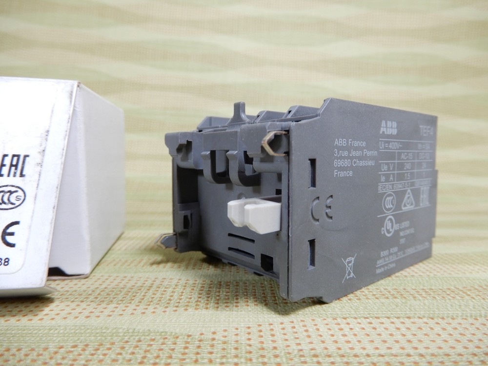 ABB TEF4-ON Frontal Electric Timer NOS BX