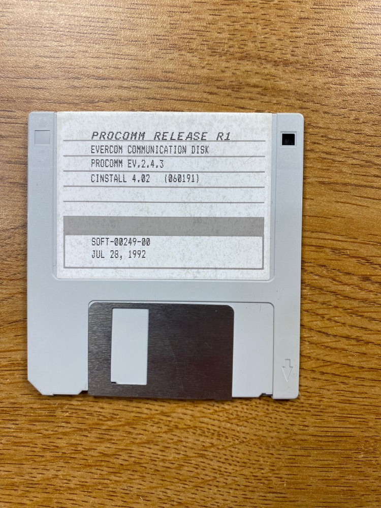 Original Everex Microsoft Windows 3.10 Manual and Floppy (1992)
