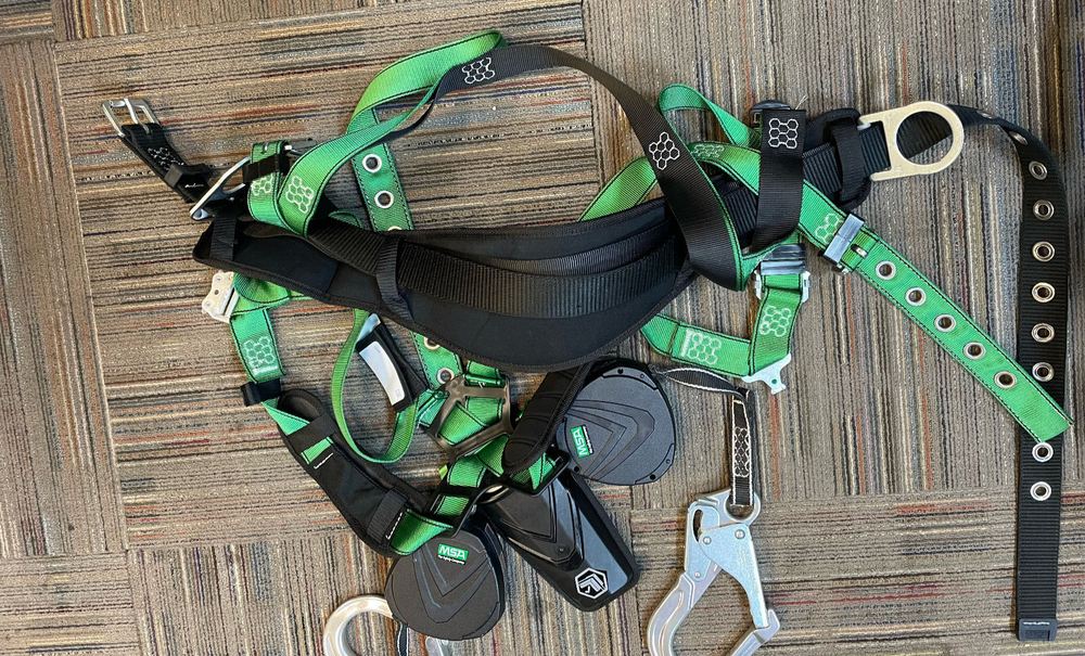 MSA Safety Harness and Fall Limiter - 10207735