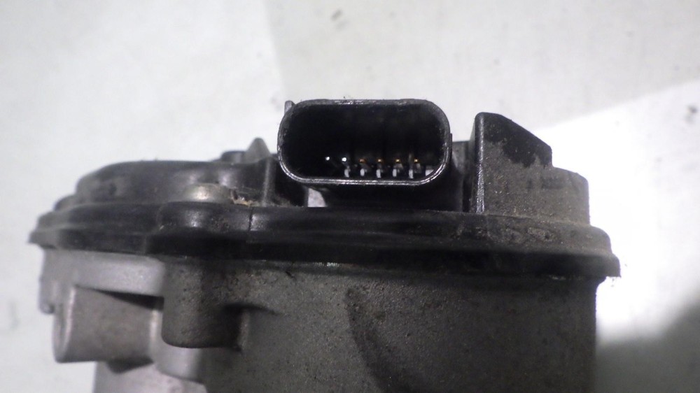 17 FORD EXPLORER Throttle Body