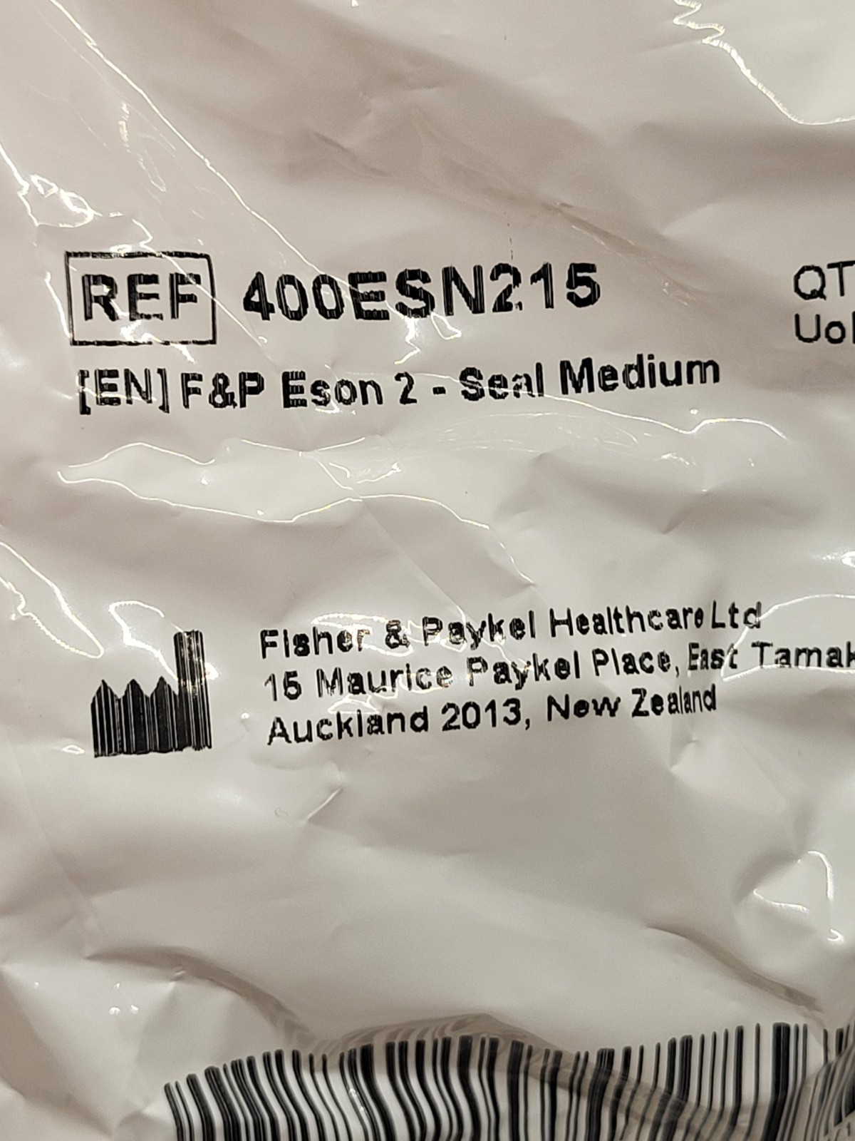 F&P Eson 2 Replacement Cushion Seal Medium #400ESN215 NIB