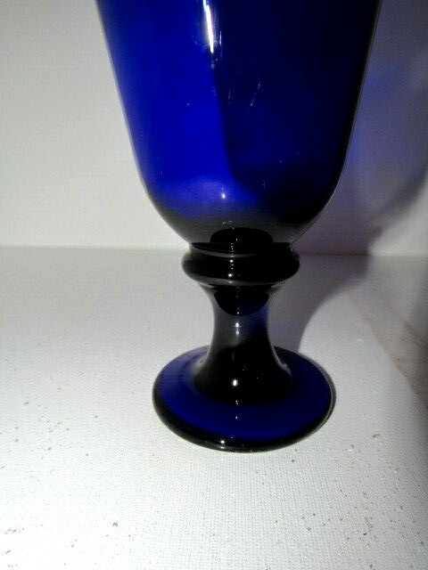 *Vintage Cobalt Blue Drinking / Wine Glasses - PAIR