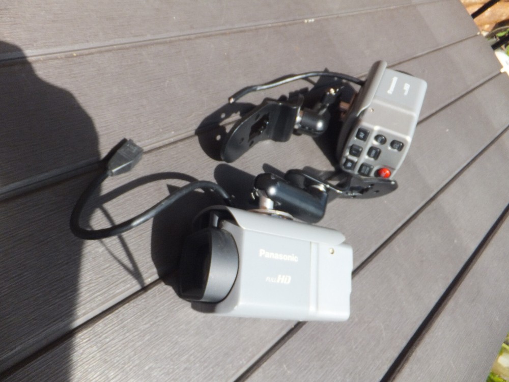 2 Panasonic Network Camera WV-VC30 Full HD With Mounting Adjustable Hardware